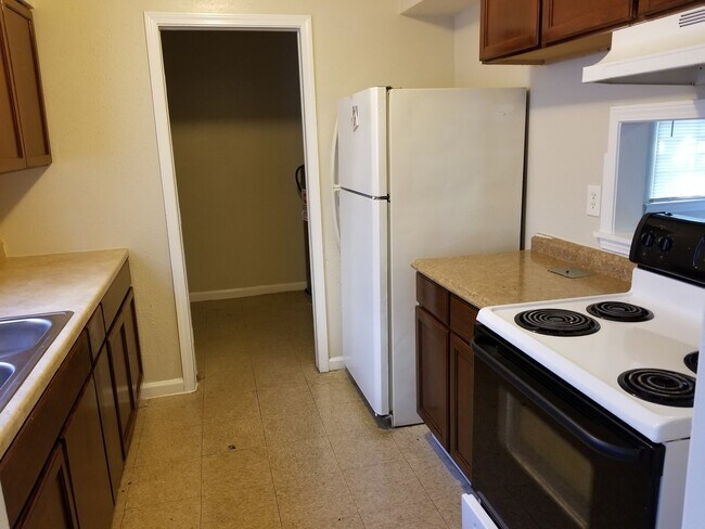 Foto del edificio - 7854 Sand St
