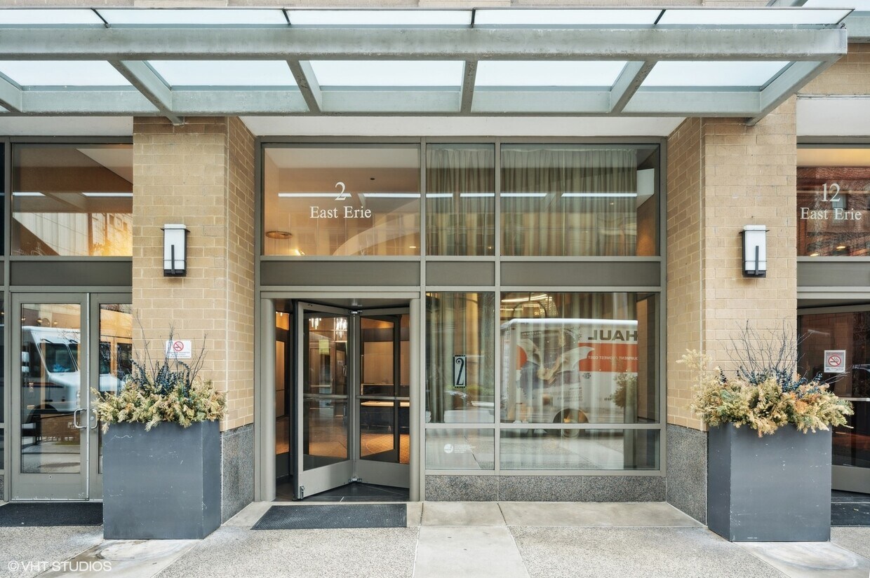 2 E Erie St Unit 2201, Chicago, IL 60611 Condo for Rent in Chicago, IL