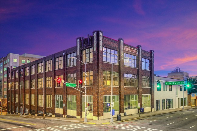 Building Photo - MC Kiser Lofts