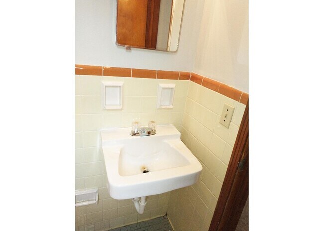 Foto del edificio - 362 Probasco St