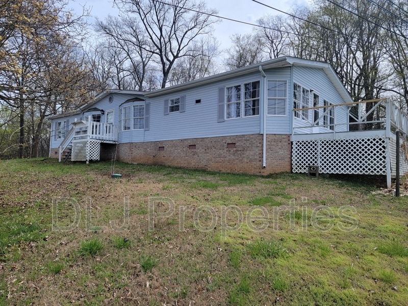 Photo - 2149 McCleary Rd