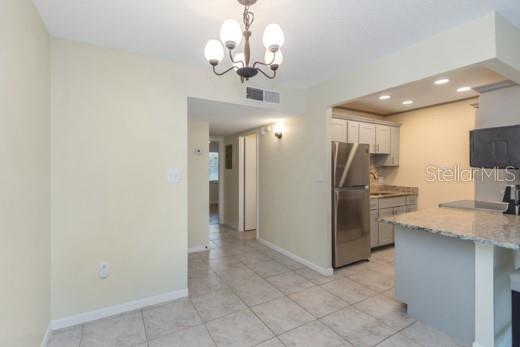 Foto del edificio - 359 S McMullen Booth Rd