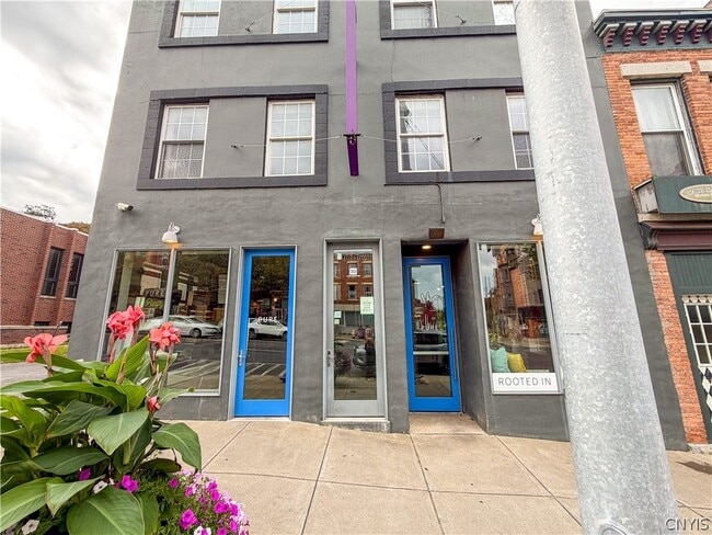 Building Photo - 10 E Genesee St