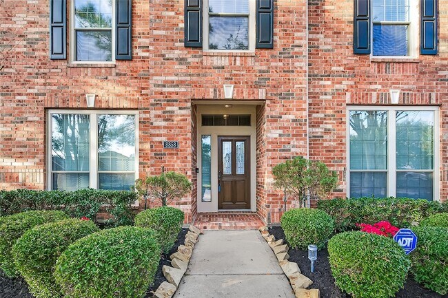 Foto del edificio - 8858 Distant Woods Dr