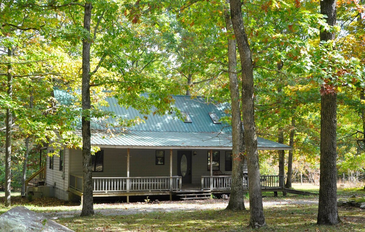 Primary Photo - 4991 Old State Rd