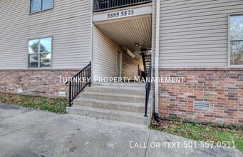 Building Photo - 5565 Springvale Rd