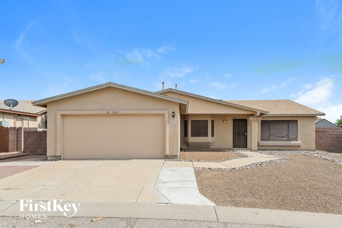Foto principal - 10060 E Falcon Point Dr