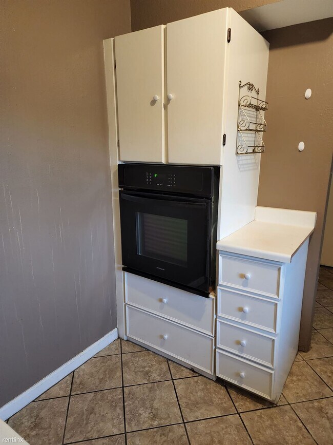 Foto del edificio - 4 br, 1 bath House - 5607 Rue Street