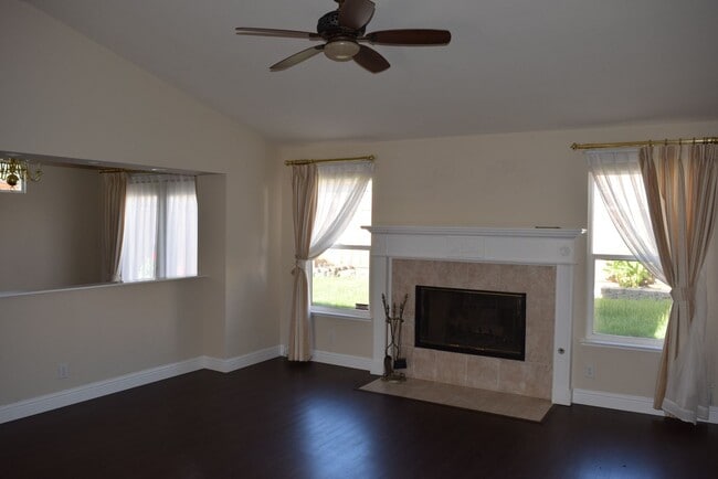 Building Photo - Coming Soon! Spacious 5-Bedroom Home for Rent