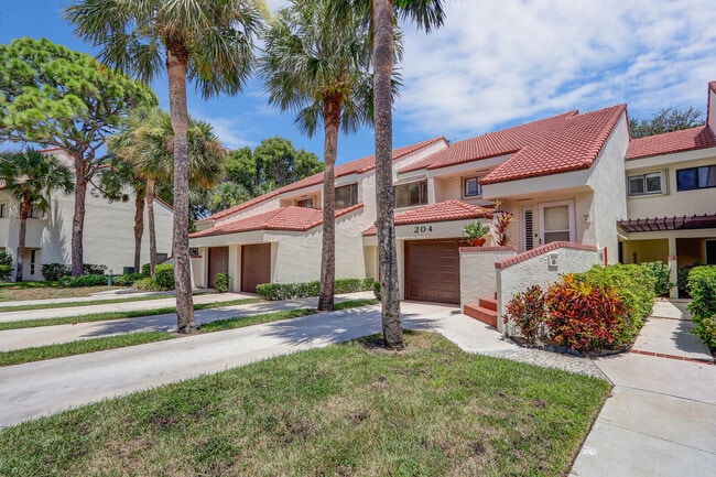 Building Photo - 204 Sea Oats Dr