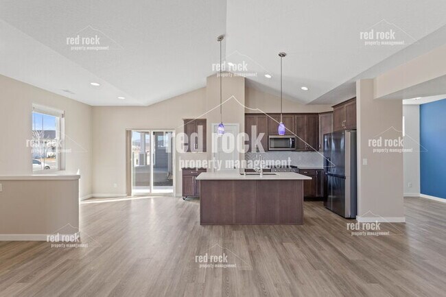Foto del edificio - 22870 E Wellington Pkwy