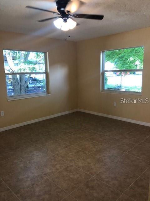 Building Photo - 2414 51st Ave Dr W