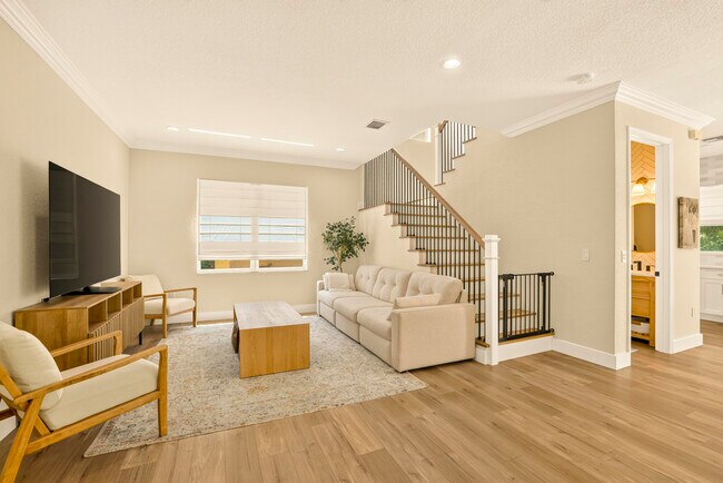 Foto del edificio - 7630 Topiary Ave