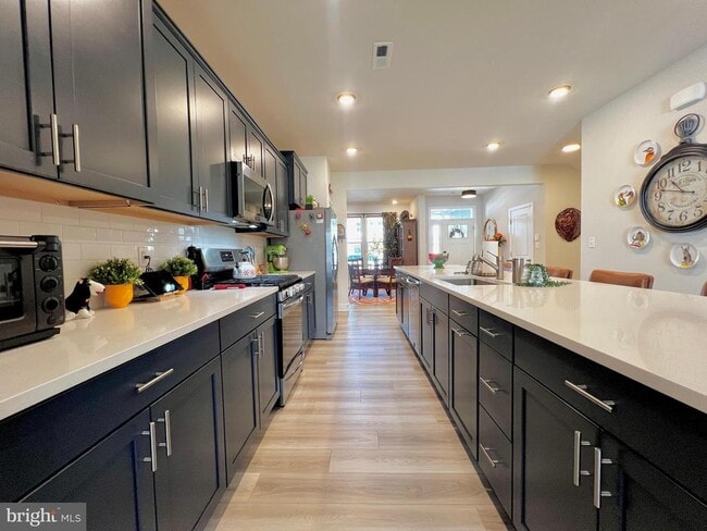 Building Photo - 3908 Glacier Bay Pl