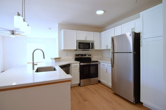 Building Photo - Midtown Terrace