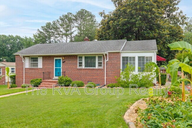 Foto del edificio - 6325 Glyndon Ln