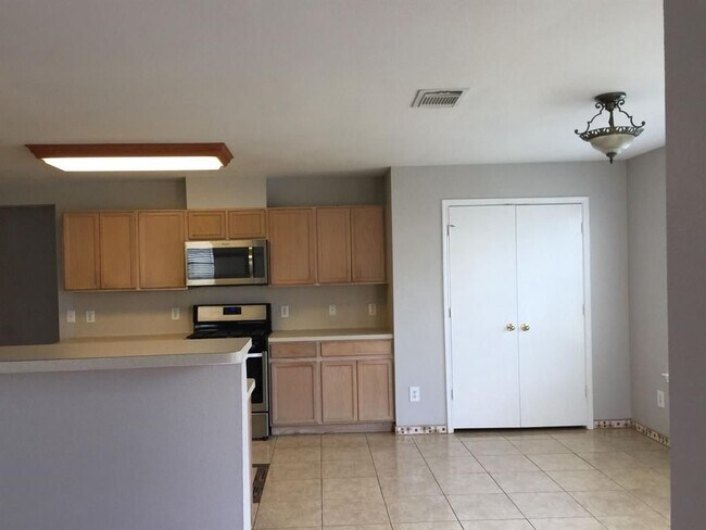 Foto del edificio - 16306 Soaring Eagle Dr