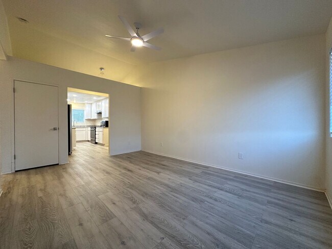 Building Photo - 405 S 6th St -- West Valley Real Estate