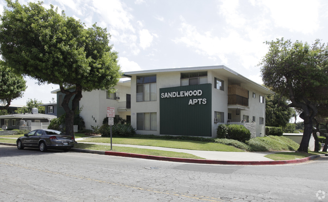 Foto del edificio - Sandlewood Apartments