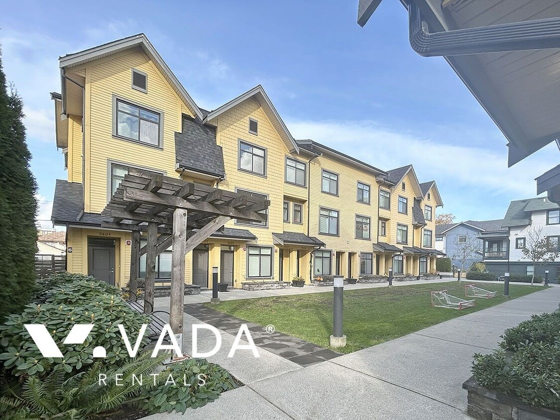 Photo principale - 2613 E 43rd Ave