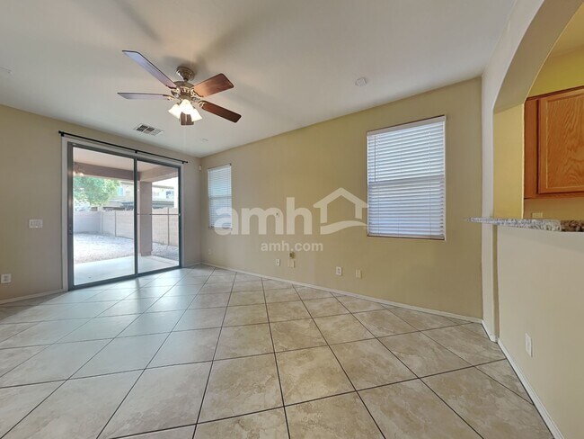 Foto del edificio - 8851 W Payson Rd