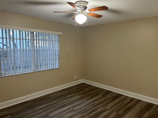 Building Photo - 301 SW 86th Ave