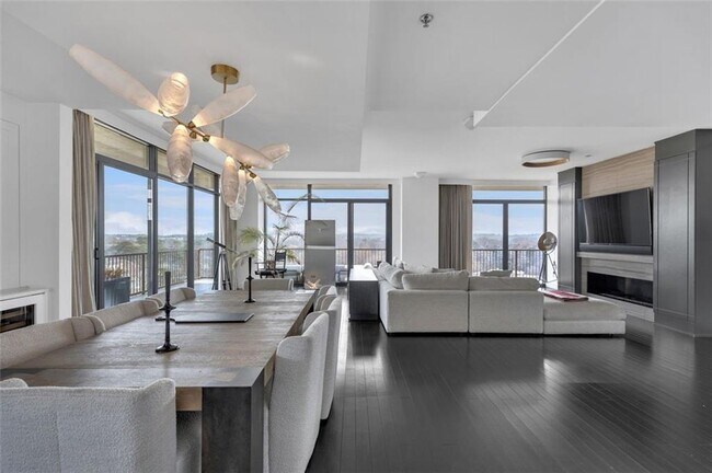 Foto del edificio - 2233 Peachtree Rd NE