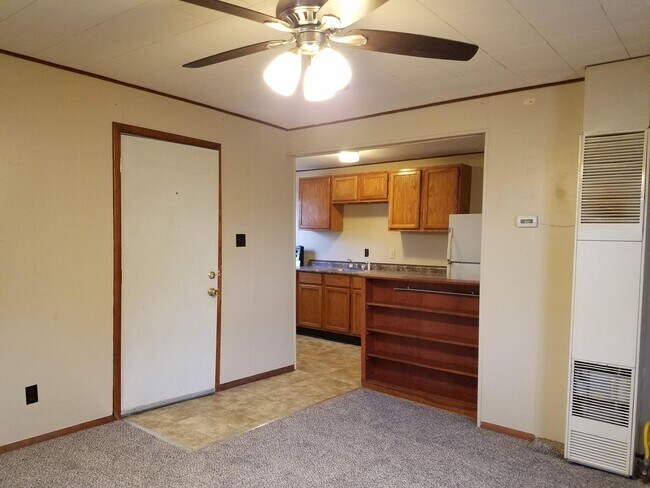 Foto del edificio - 302 E 7th St