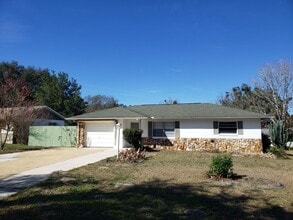 Building Photo - 3184 N Juniperus Way