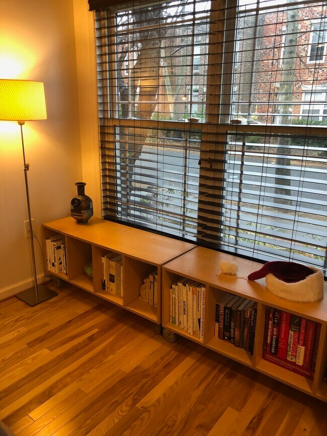 Foto del edificio - 1402 Carrollsburg Pl SW