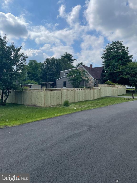 Building Photo - 5951 Franconia Rd