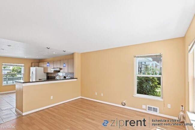Foto del edificio - 3 br, 2.5 bath Townhome - 2041 E San Anton...