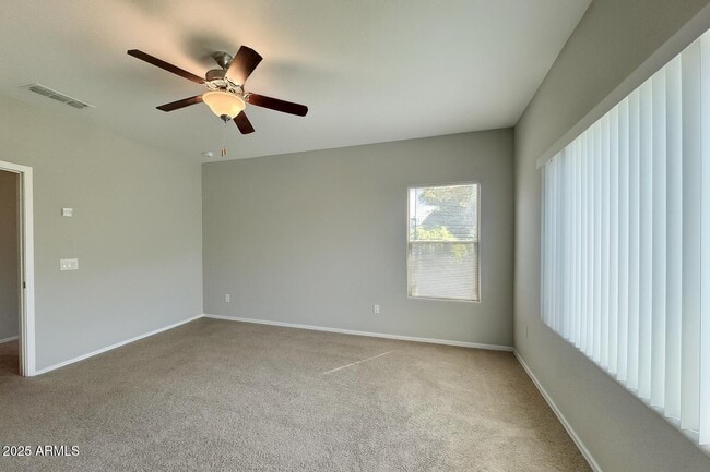 Building Photo - 25925 W Tonto Ln