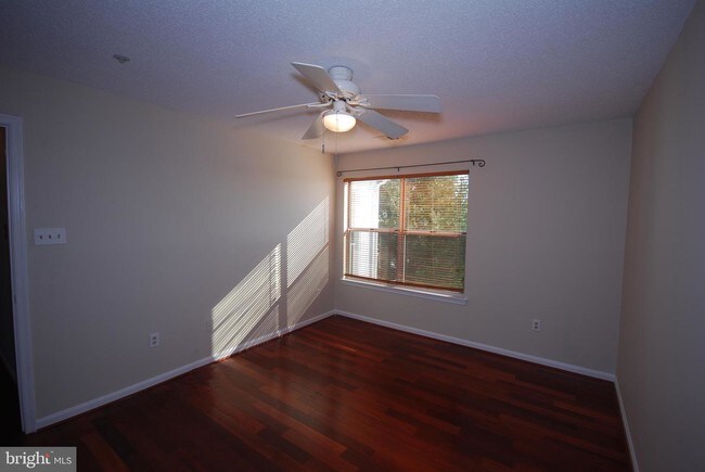 Building Photo - 14203 Wolf Creek Pl