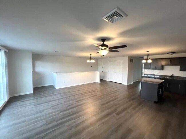 Foto del edificio - 1047 Cetronia Rd