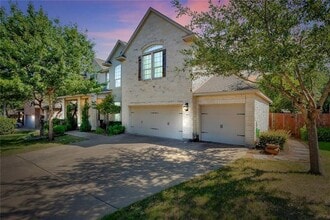 Building Photo - 7424 Jaborandi Dr