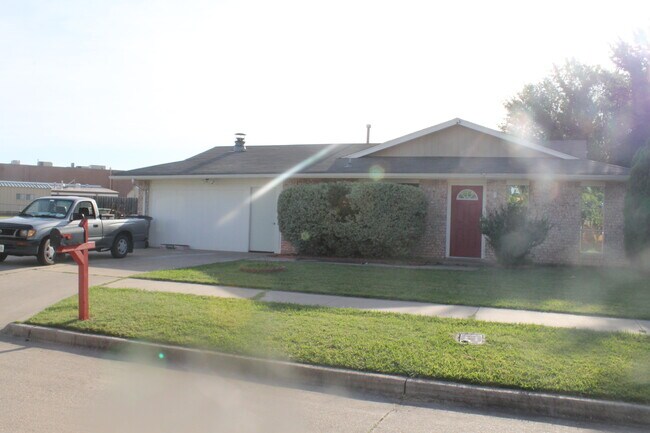Foto del edificio - 502 SW 70th St