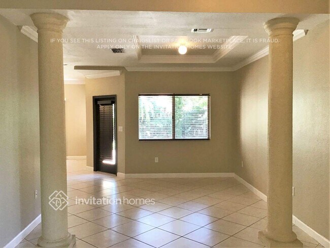Foto del edificio - 16349 SW 50th Terrace
