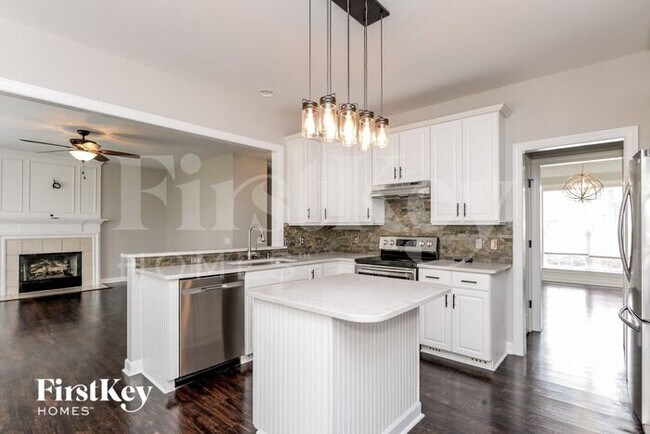Foto del edificio - 8022 Pelorus Ln