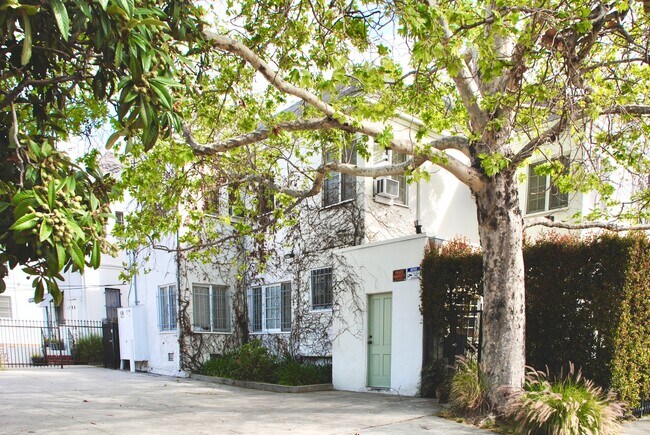 Foto del edificio - 1301 N Alta Vista Blvd