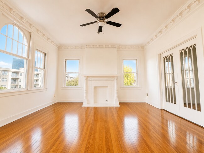 Foto del edificio - 361 S Berendo St
