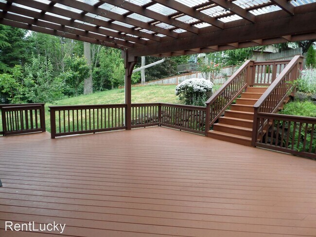 Building Photo - 3 br, 2.5 bath House - 27636 21st Pl S