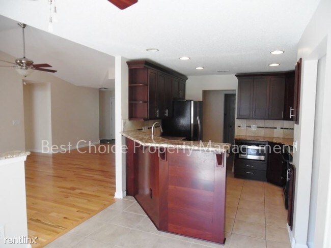 Building Photo - 4 br, 2 bath House - 6011 Hyde Park Ln