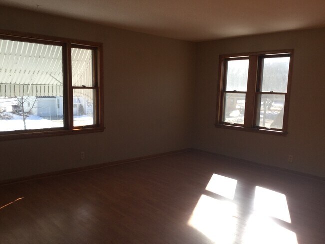 Foto del edificio - 4931-4931A N 52nd St