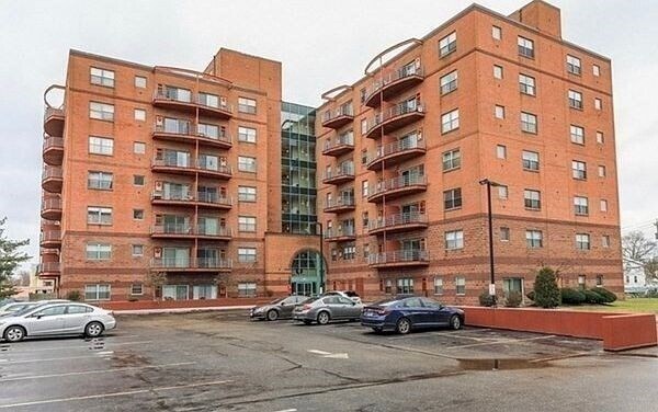 Foto principal - 100 W Squantum St
