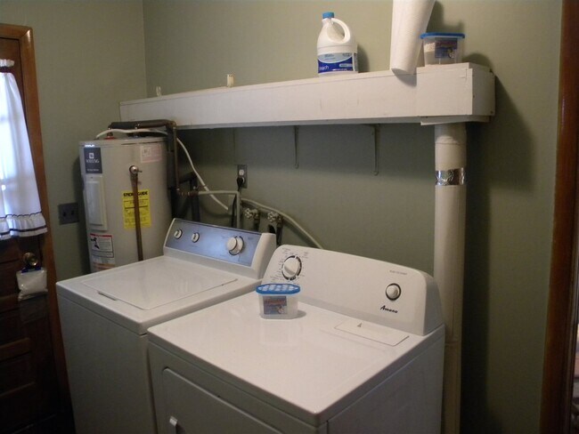 Foto del edificio - 5700 N Saginaw Rd