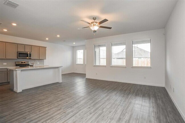 Foto del edificio - 14800 Mainstay Way