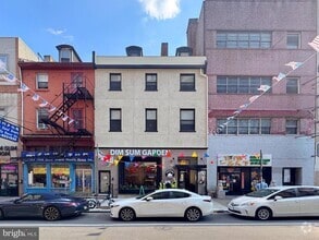 Building Photo - 1024 Race St