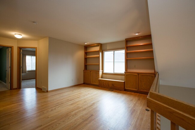 Building Photo - Beautiful 3 Bedroom Home in Fort Collins