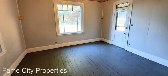Foto del edificio - 4 br, 1 bath House - 1100 5th St SW
